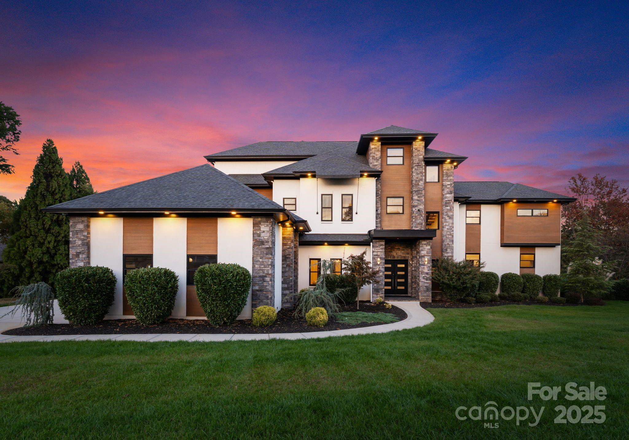 134 Cape Cod Way