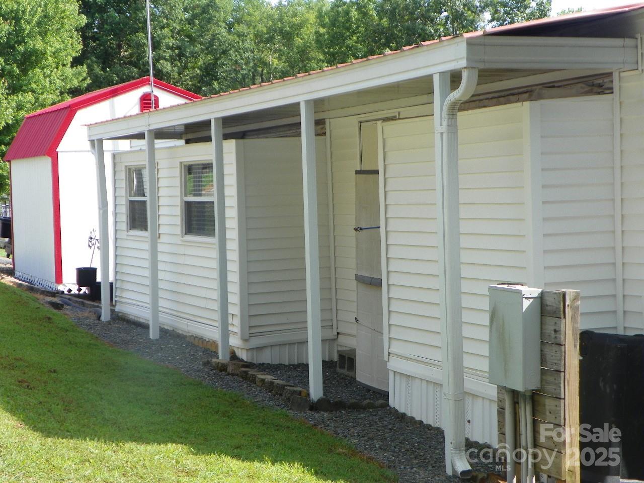 218 Cardinal Drive