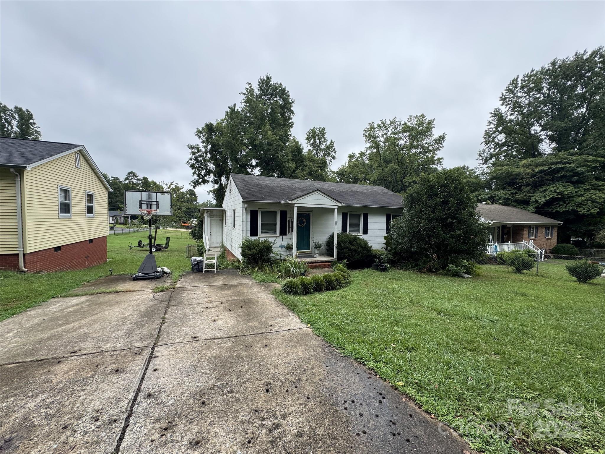 503 Caroline Avenue