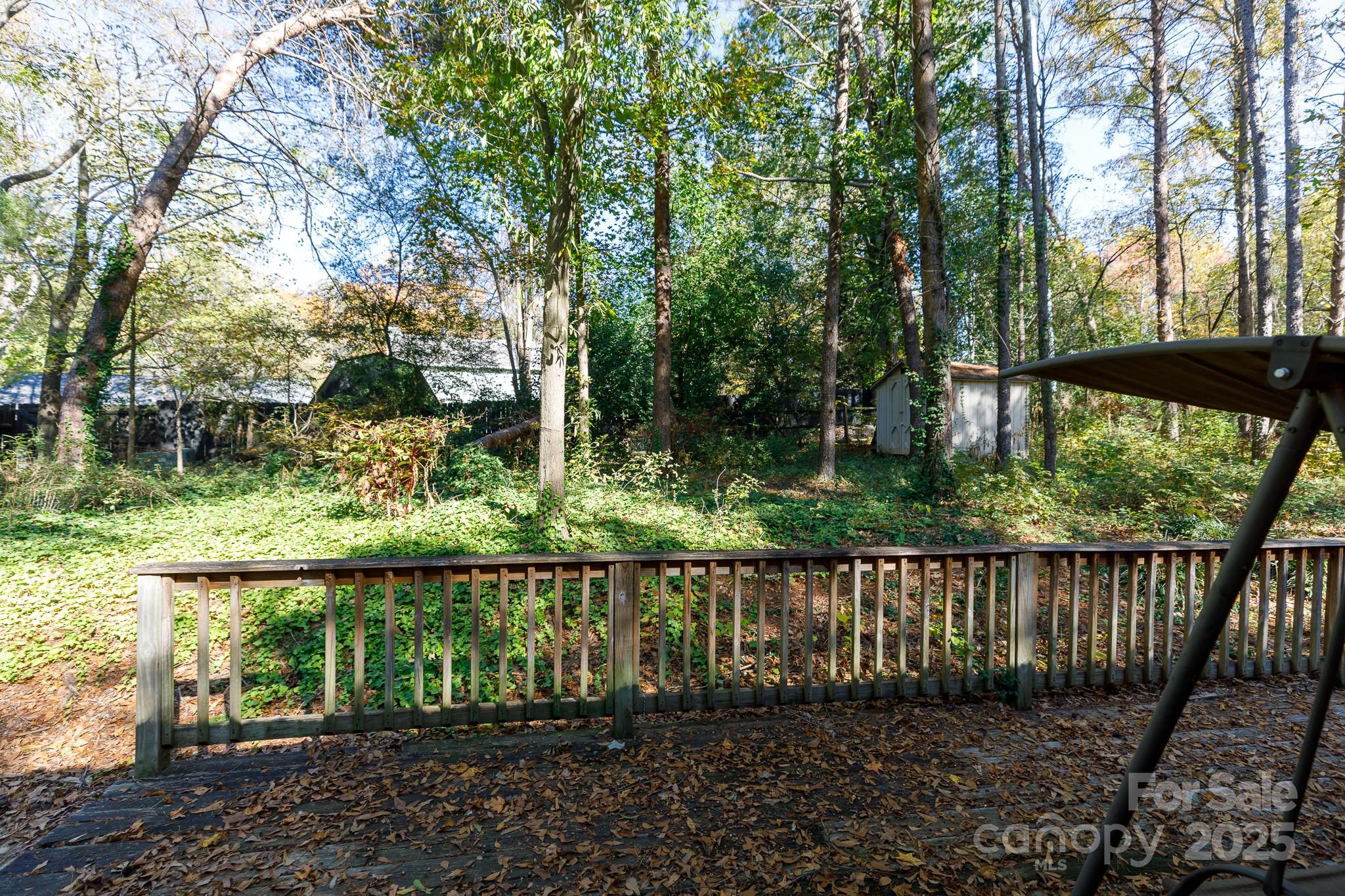 12206 Lullingstone Road