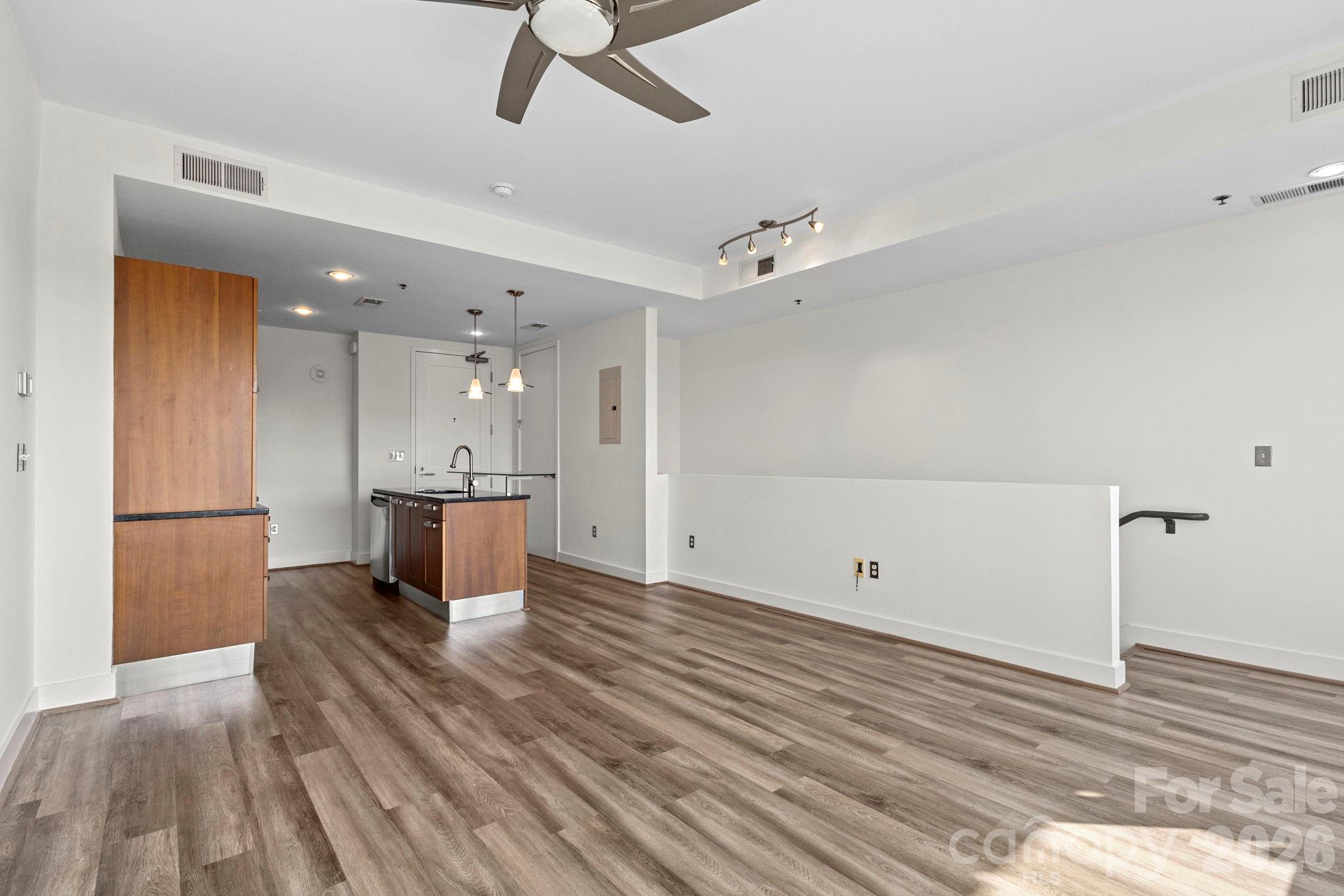 Metlofts - Residential