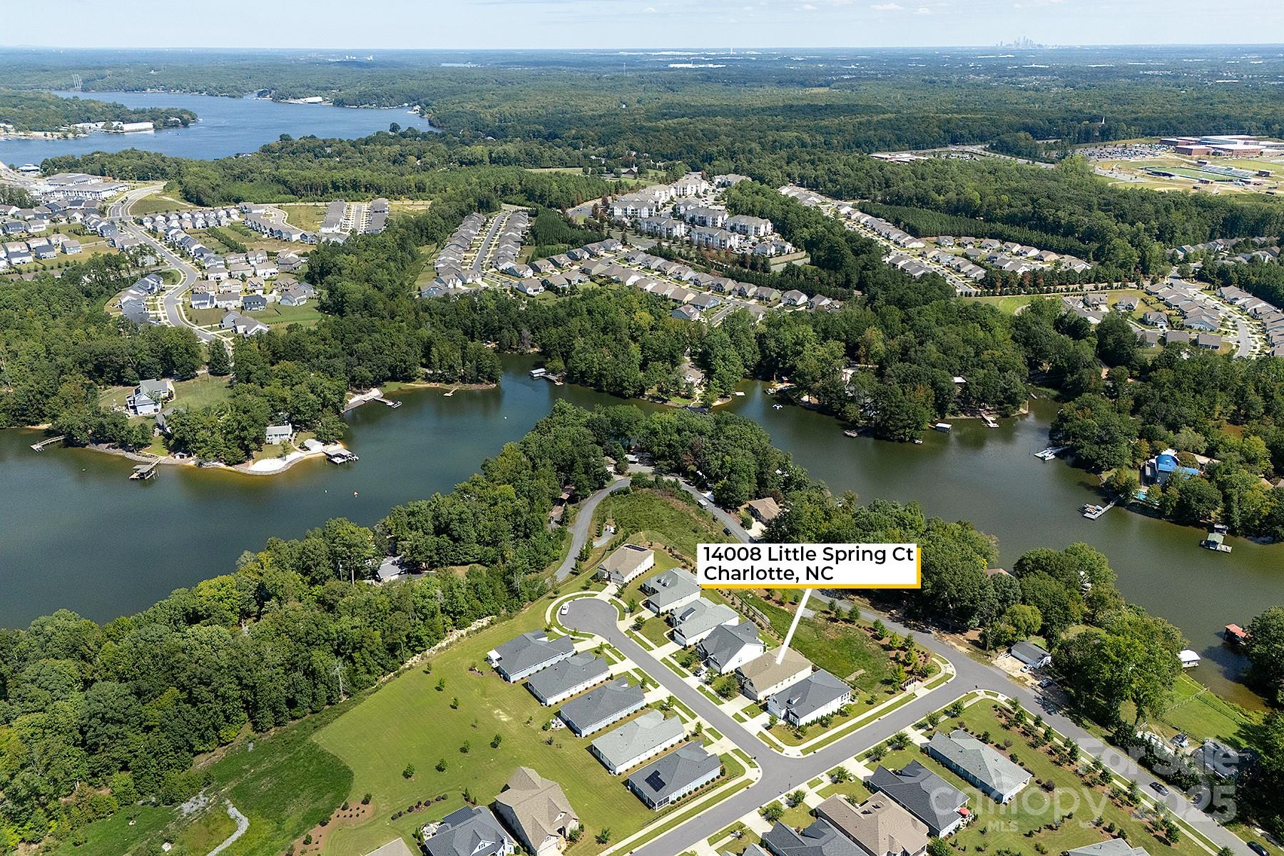 Regency at Palisades - Residential