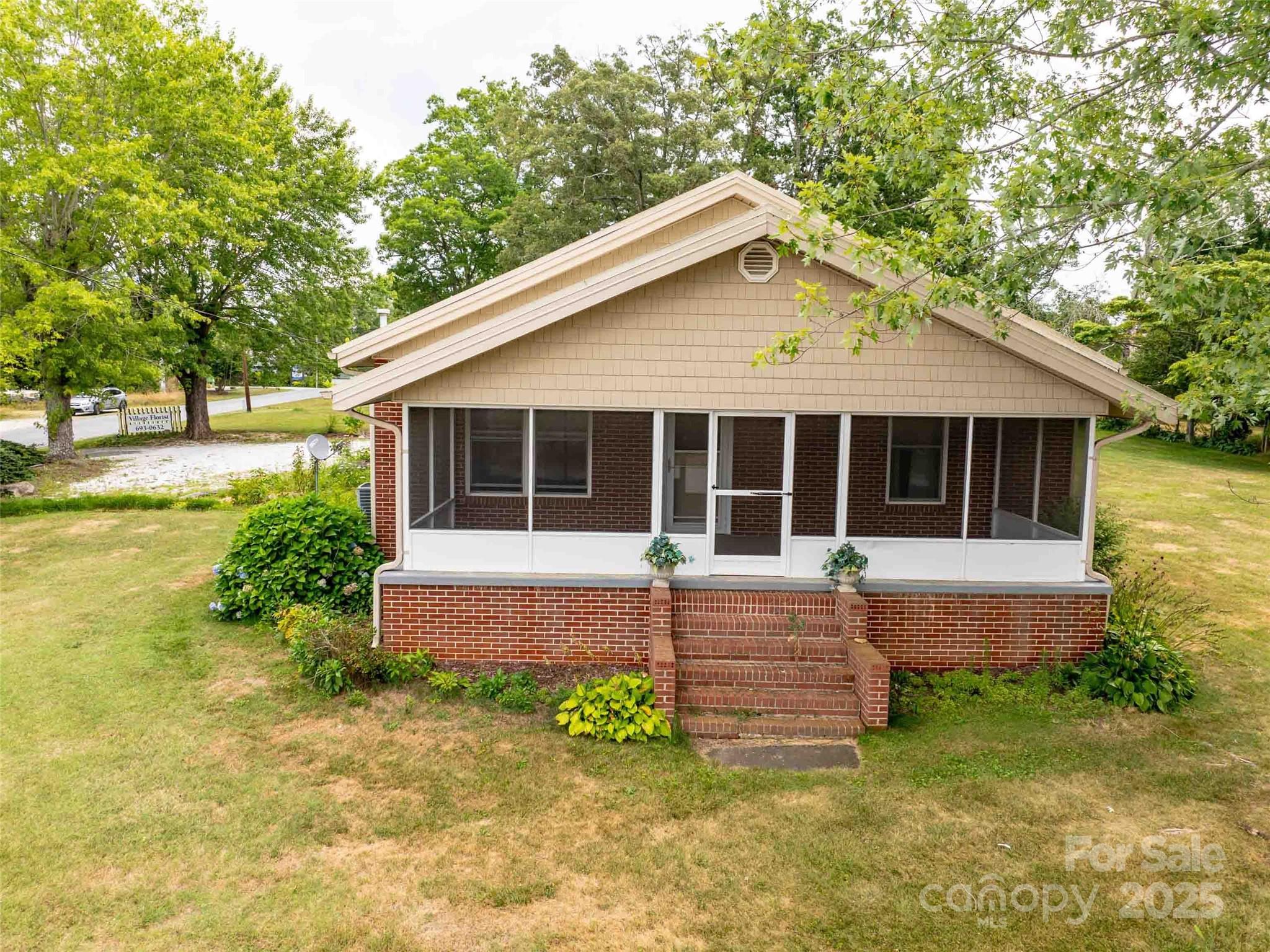 Listing image 1
