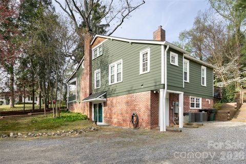 Photo of 1 Ridgefield Place, Asheville, NC 28803 (MLS # 4357562)