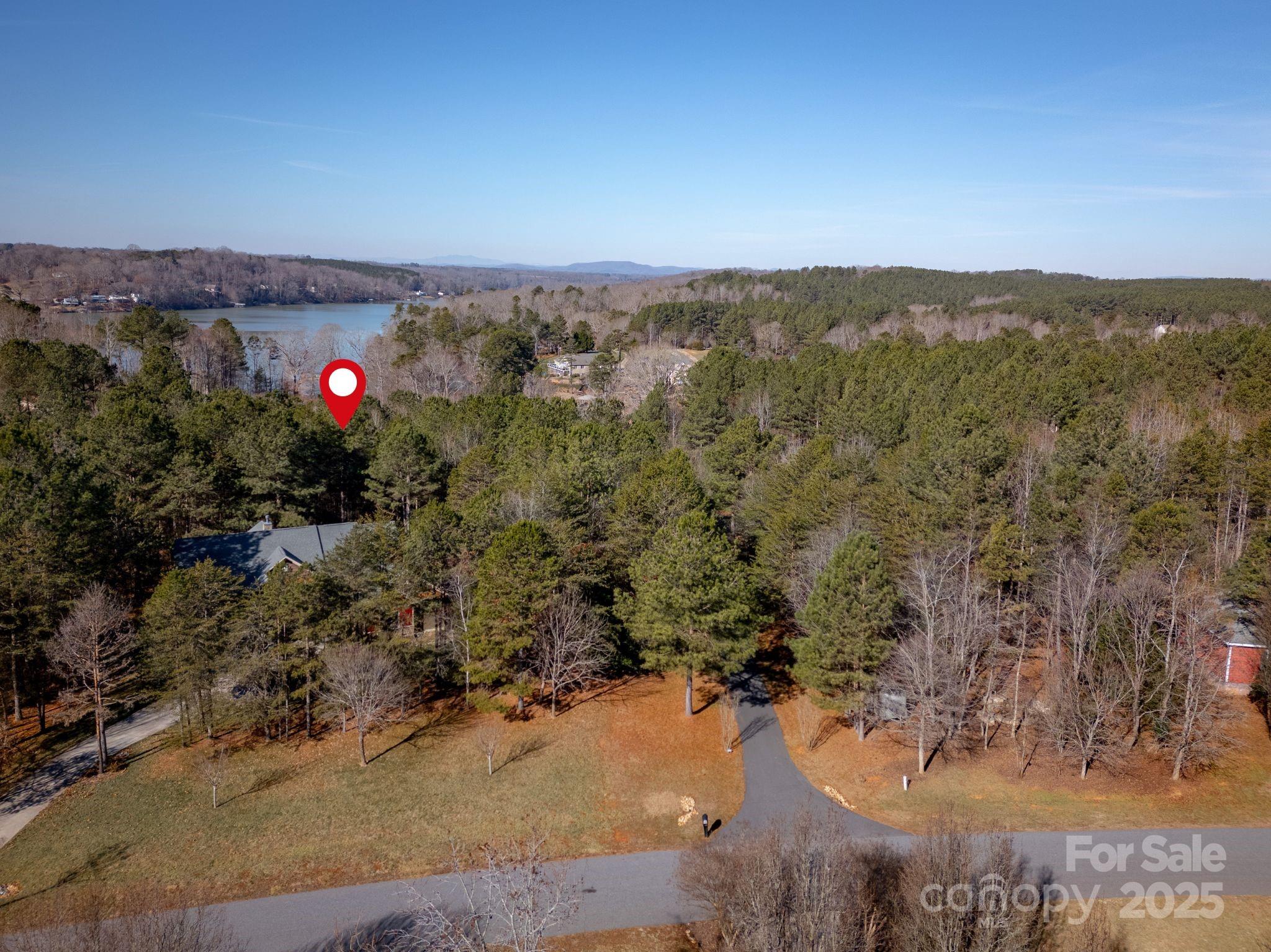 274 Rivercliff Drive