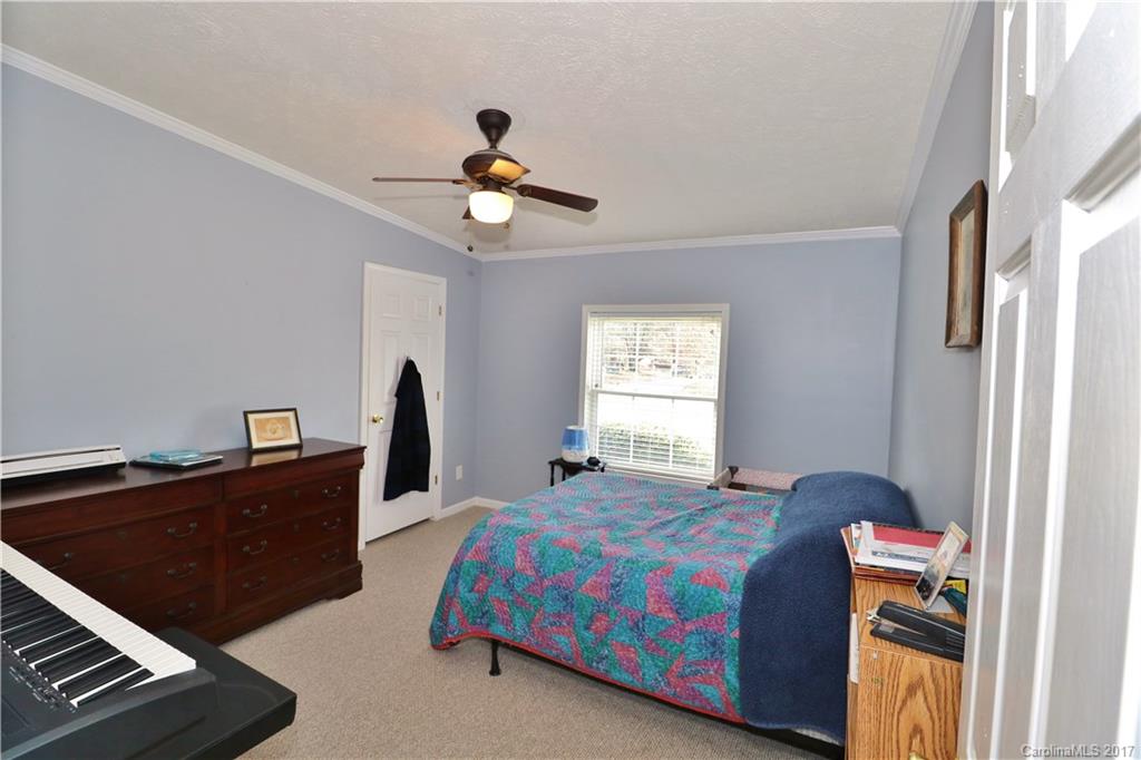 Shady Oaks - Residential