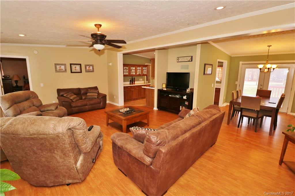 Shady Oaks - Residential