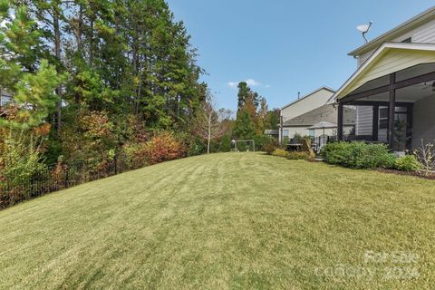 A home in Huntersville