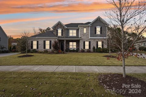 A home in Huntersville