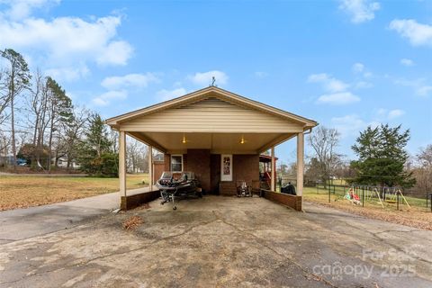 A home in Kings Mountain