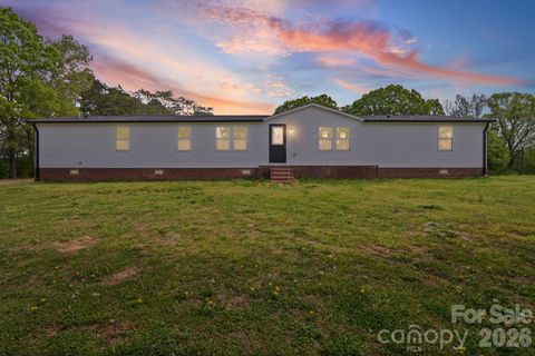 Photo of 8592 Amanda Lane, Norwood, NC 28128 (MLS # 4368057)