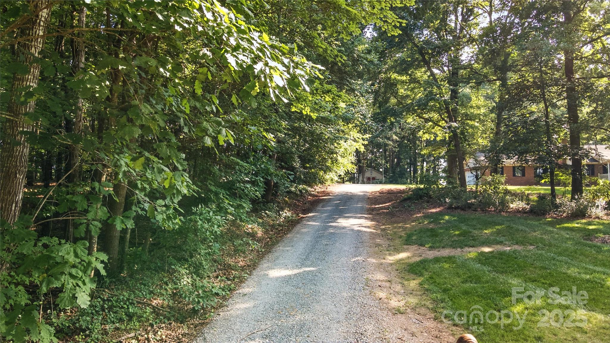 4323 Crow Road
