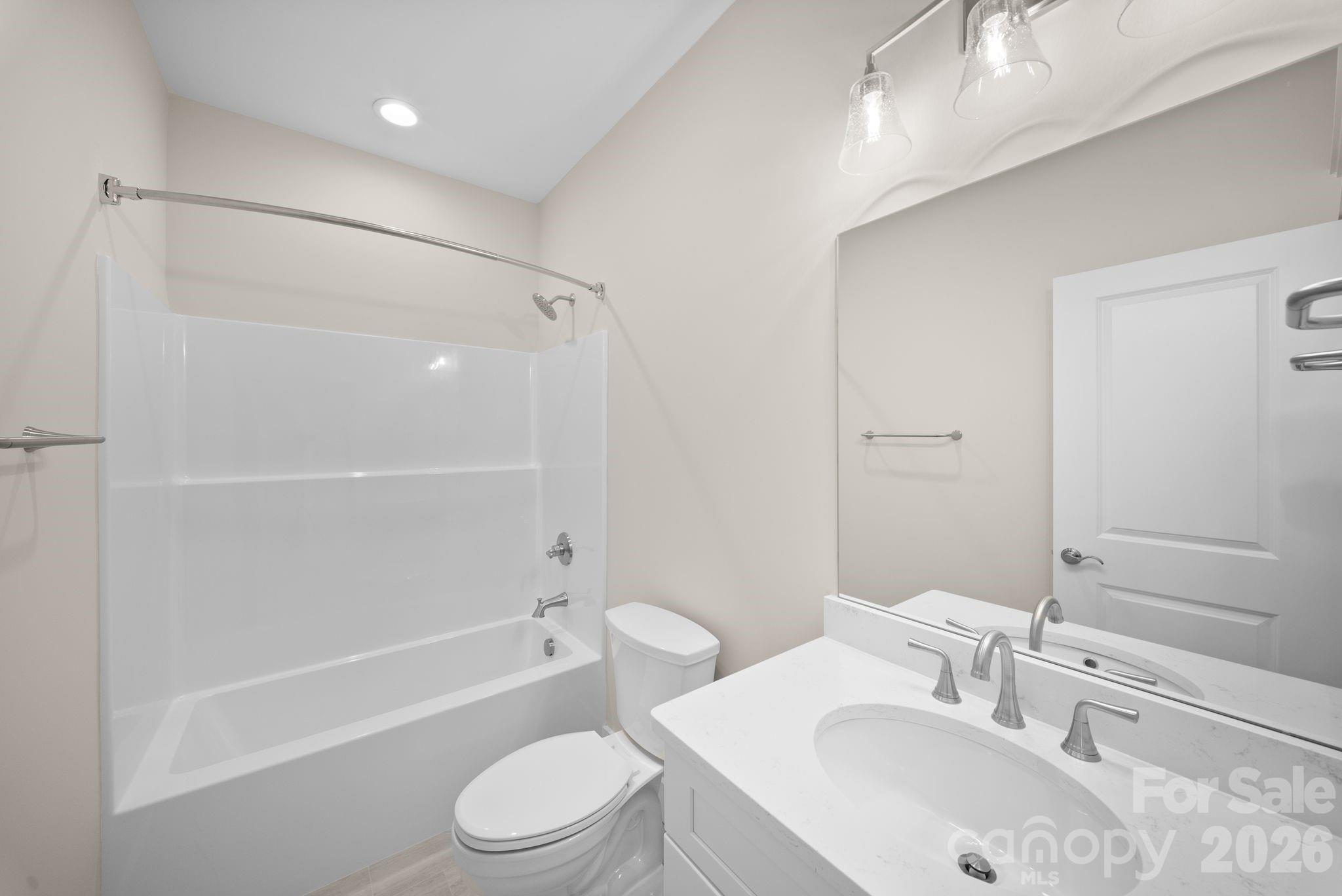 Villas at Pinecroft - Residential
