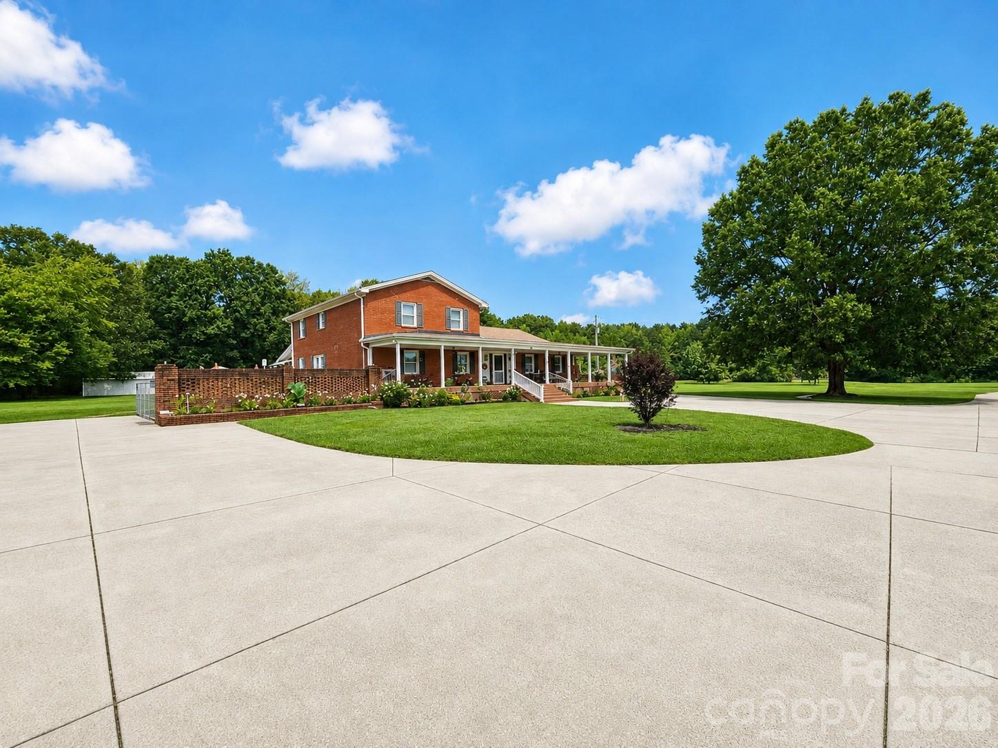 907 Sikes Mill Road