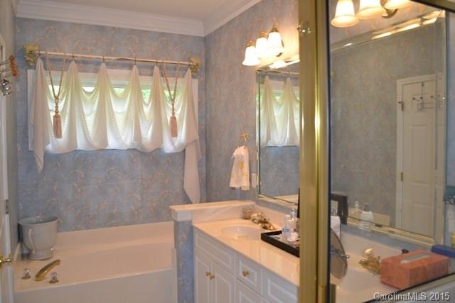 Creekside - Residential