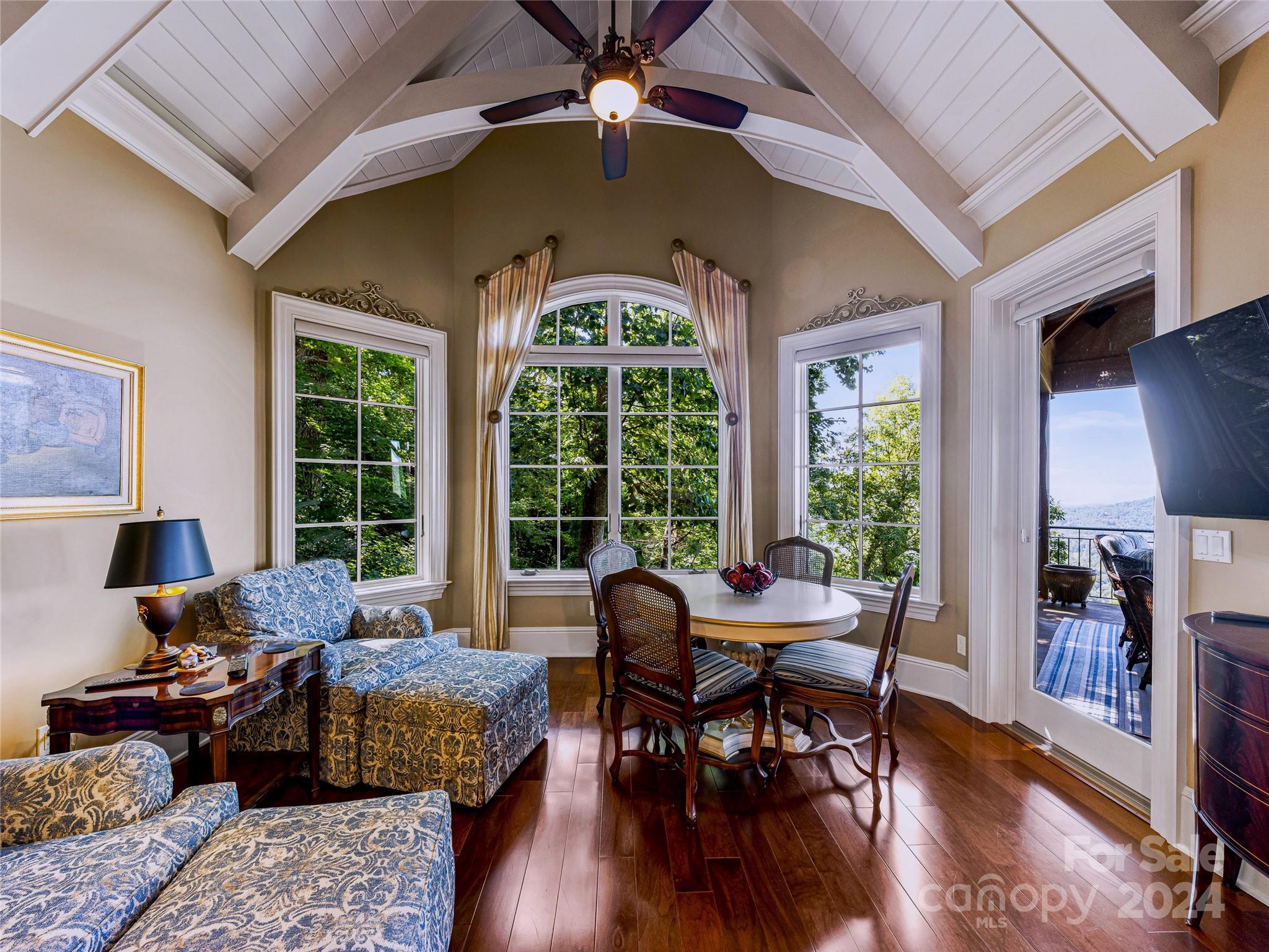 Poplar Ridge - Residential