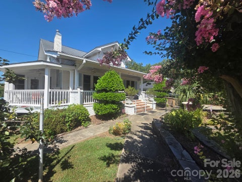 Photo of 113 N Central Avenue, Belmont, NC 28012 (MLS # 4422776)