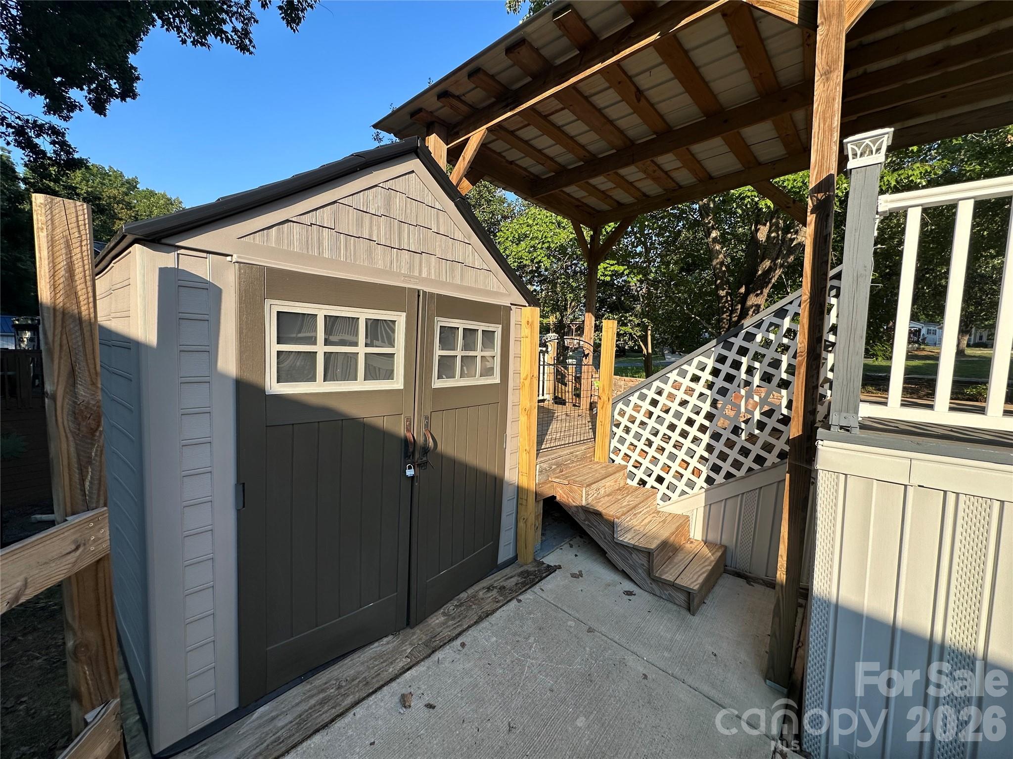 110 Pier Avenue