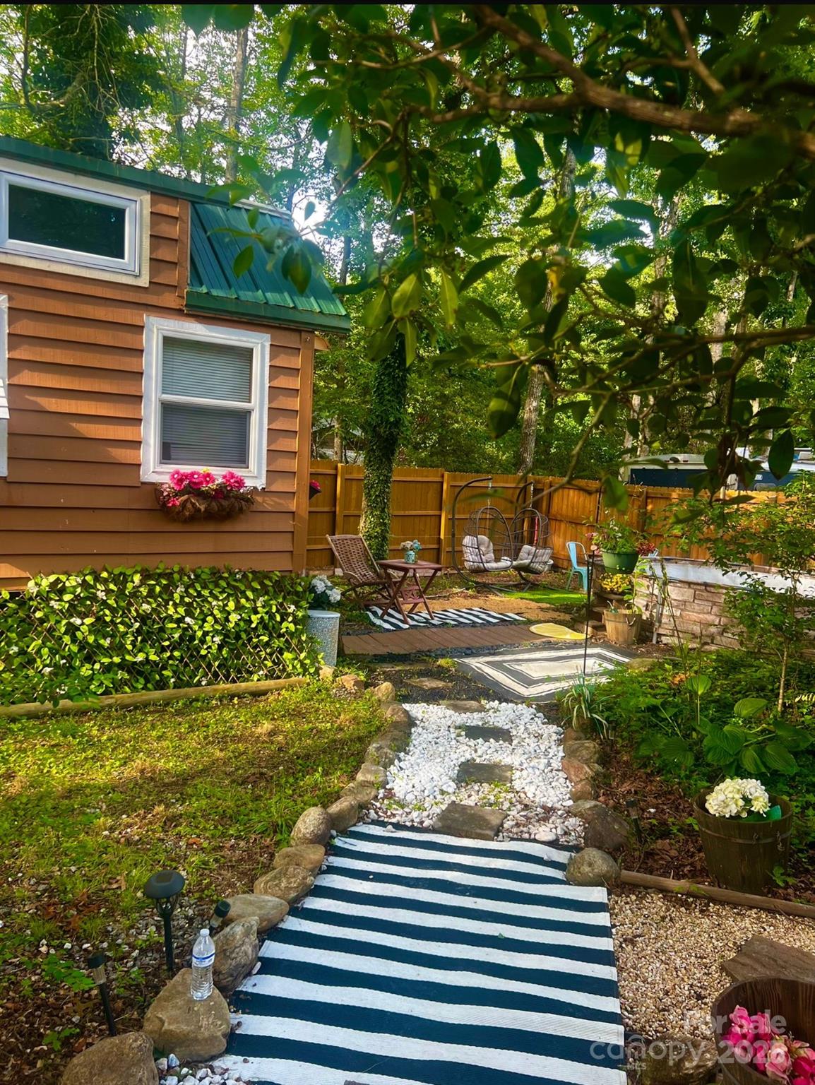 Bear wallow - Residential