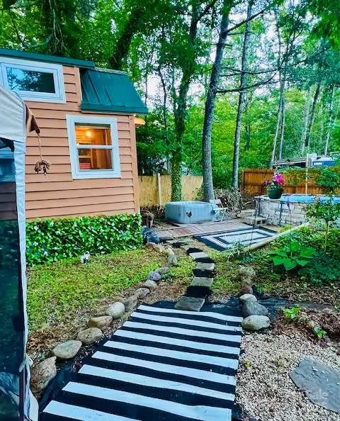 Bear wallow - Residential