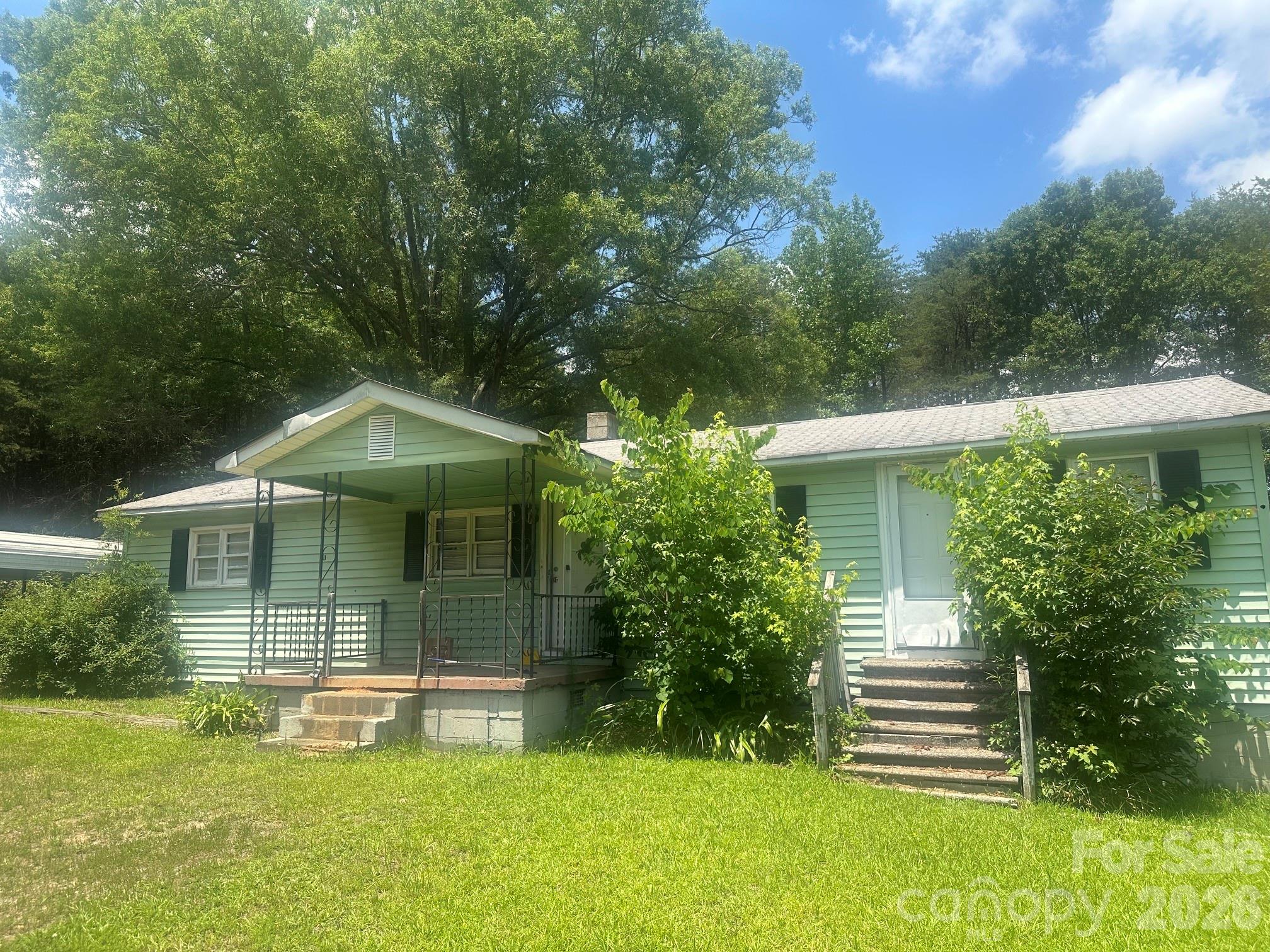 488 Waddell Lane