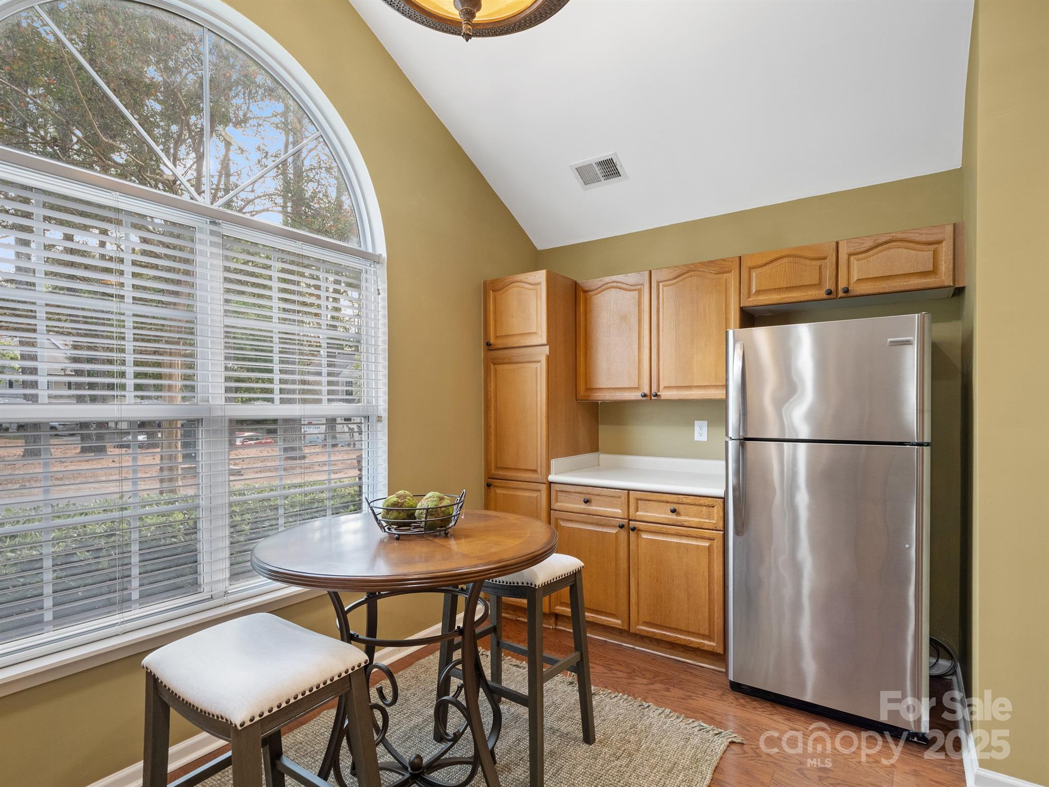 Huntington Ridge - Residential