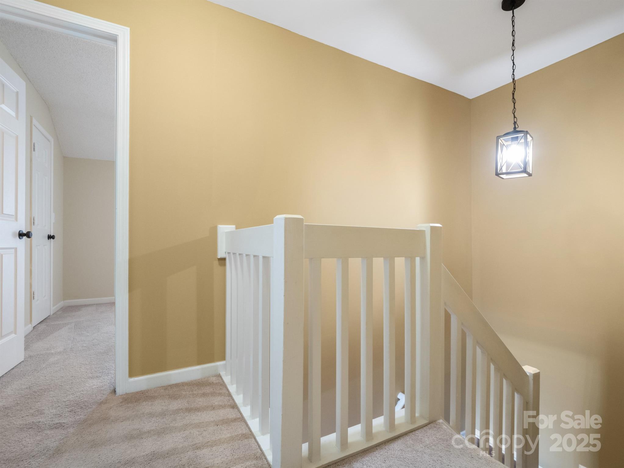 Huntington Ridge - Residential