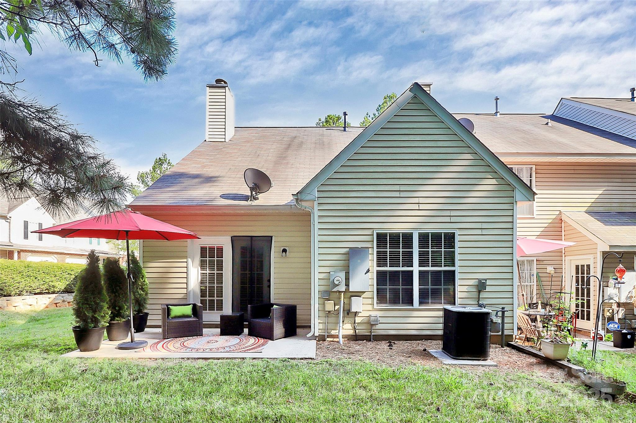 Huntington Ridge - Residential