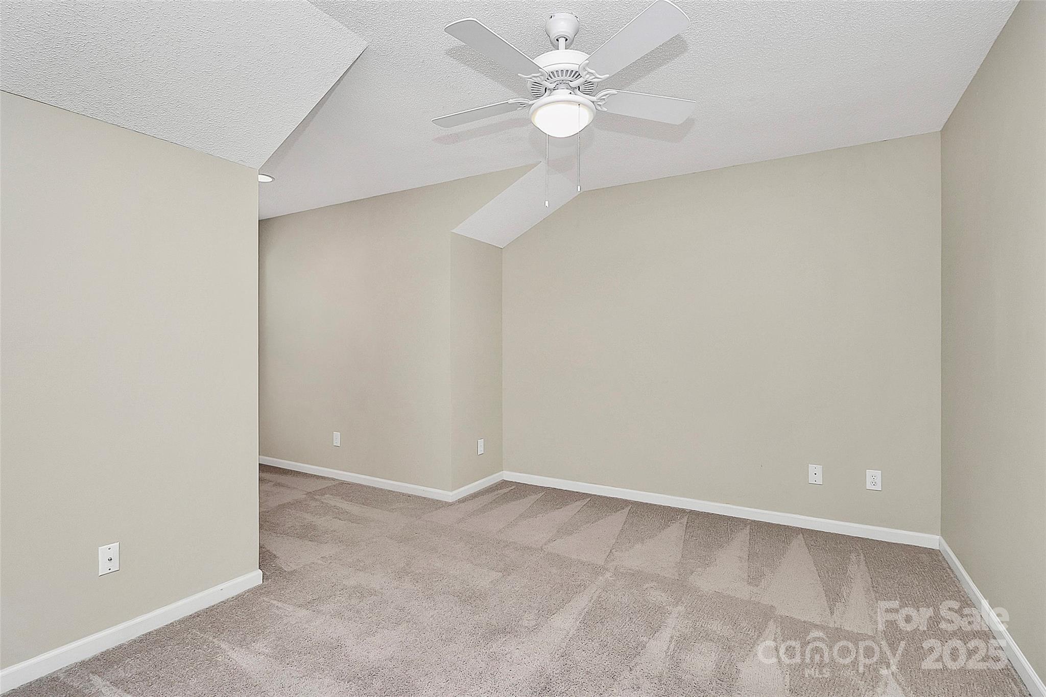 Huntington Ridge - Residential