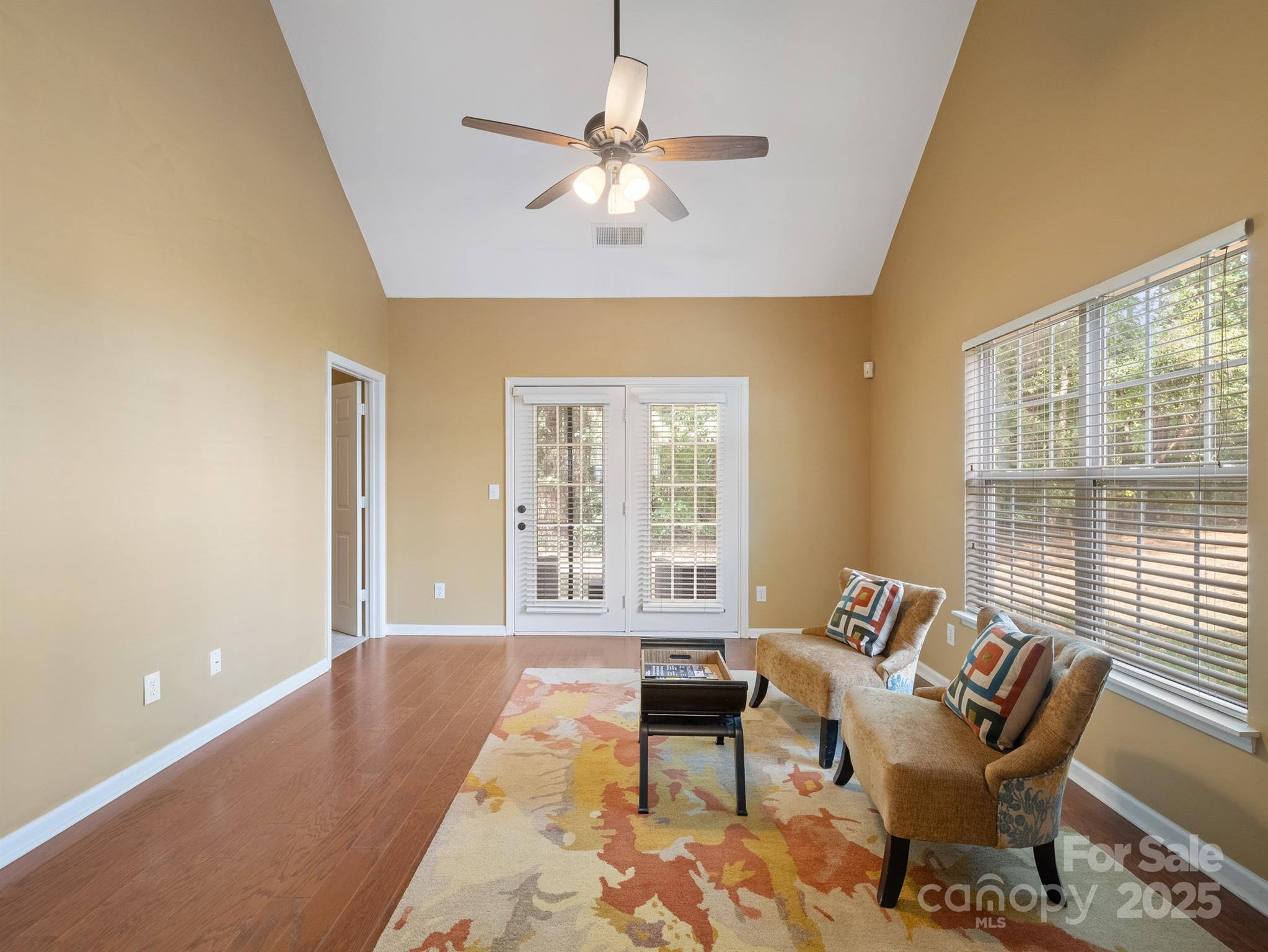 Huntington Ridge - Residential