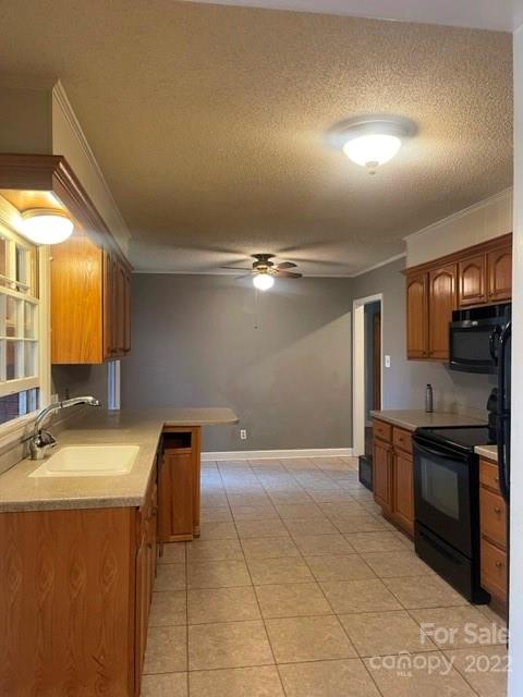 Lakeview Manor - Residential