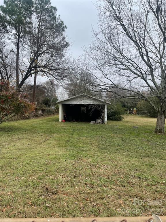 Lakeview Manor - Residential