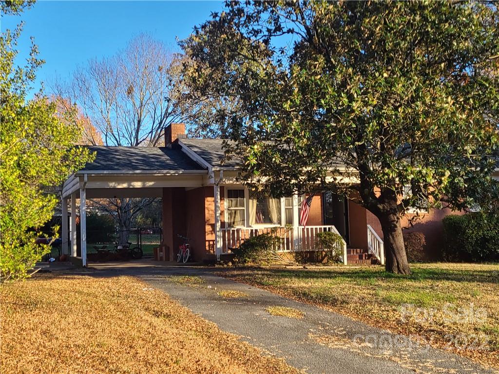 Lakeview Manor - Residential