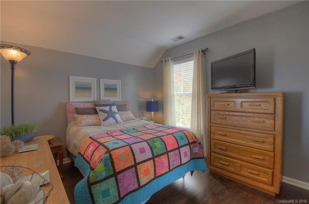 Loren Farms - Residential