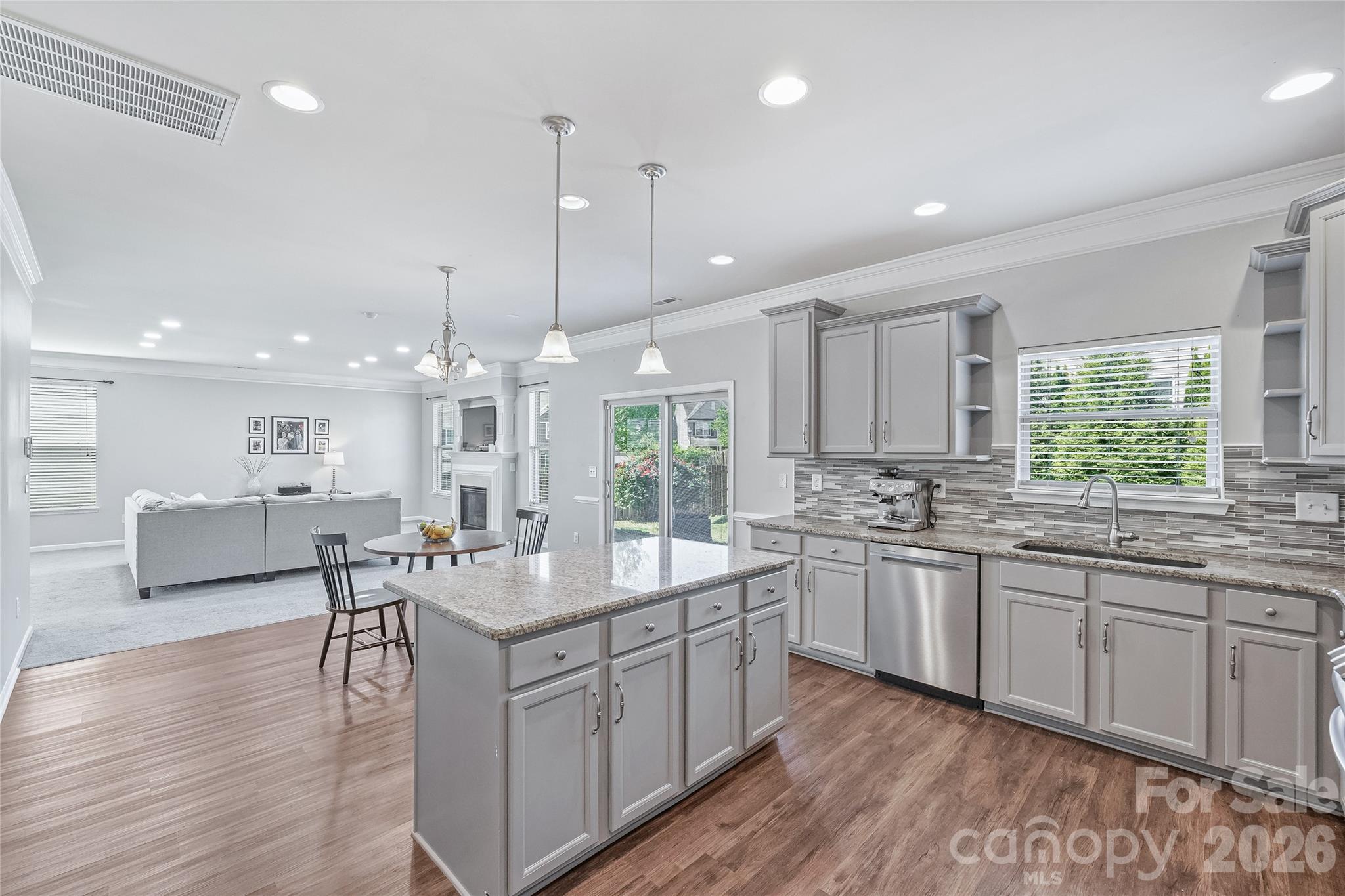 Almond Glen - Residential