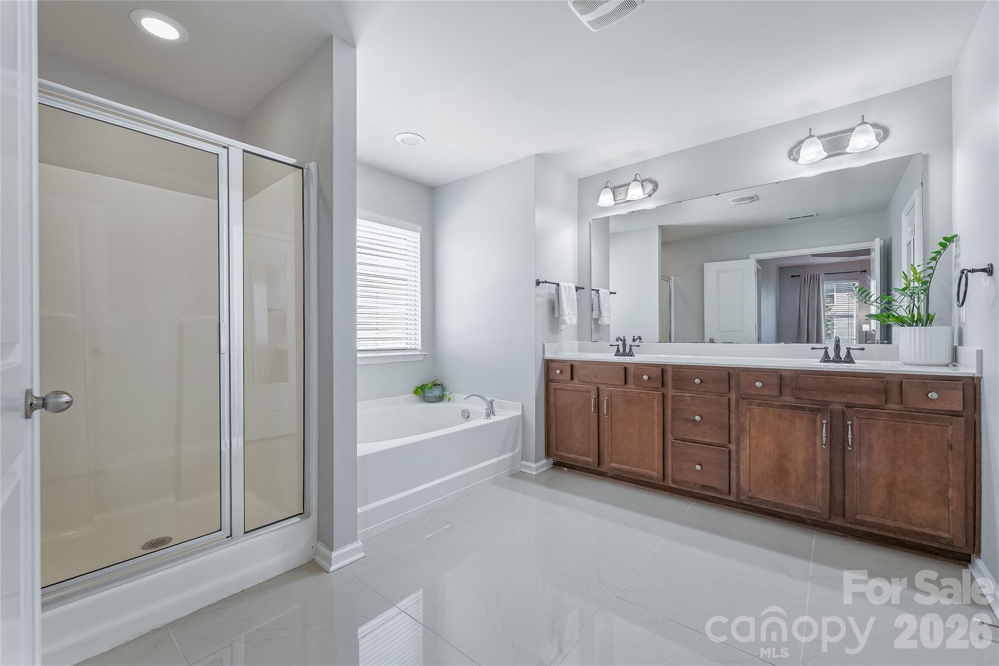 Almond Glen - Residential