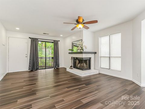 8183 Cedar Glen Drive Charlotte NC 28212