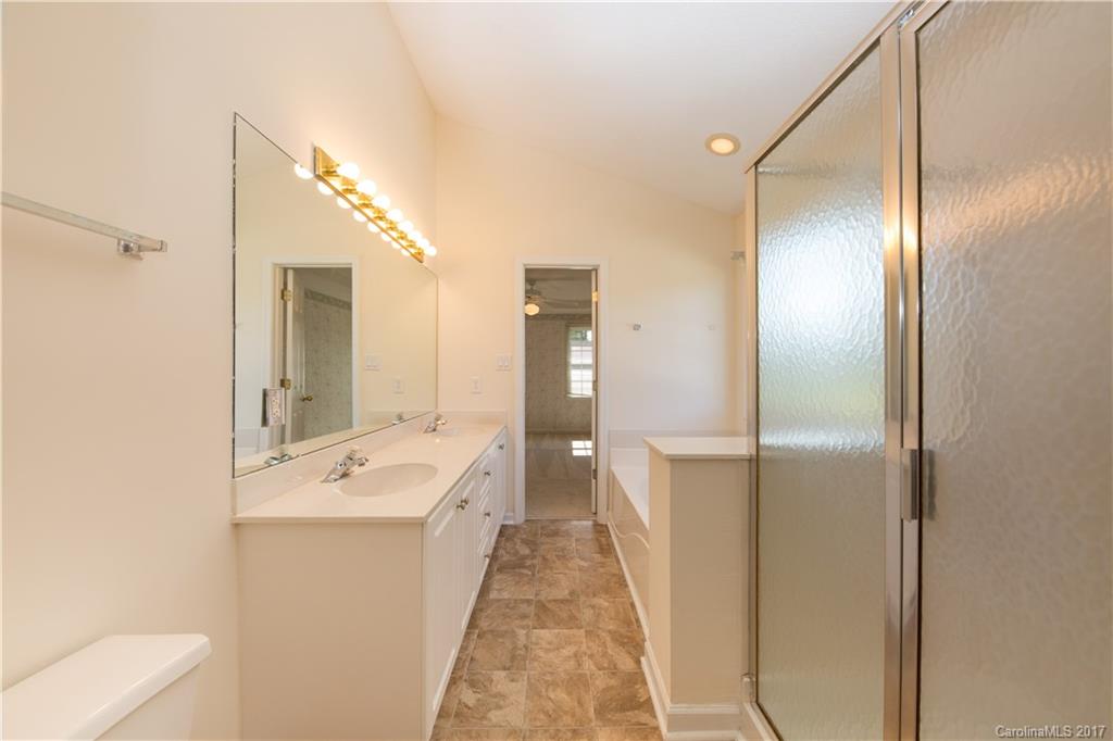 Ole Eastpointe - Residential