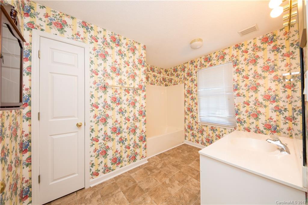 Ole Eastpointe - Residential