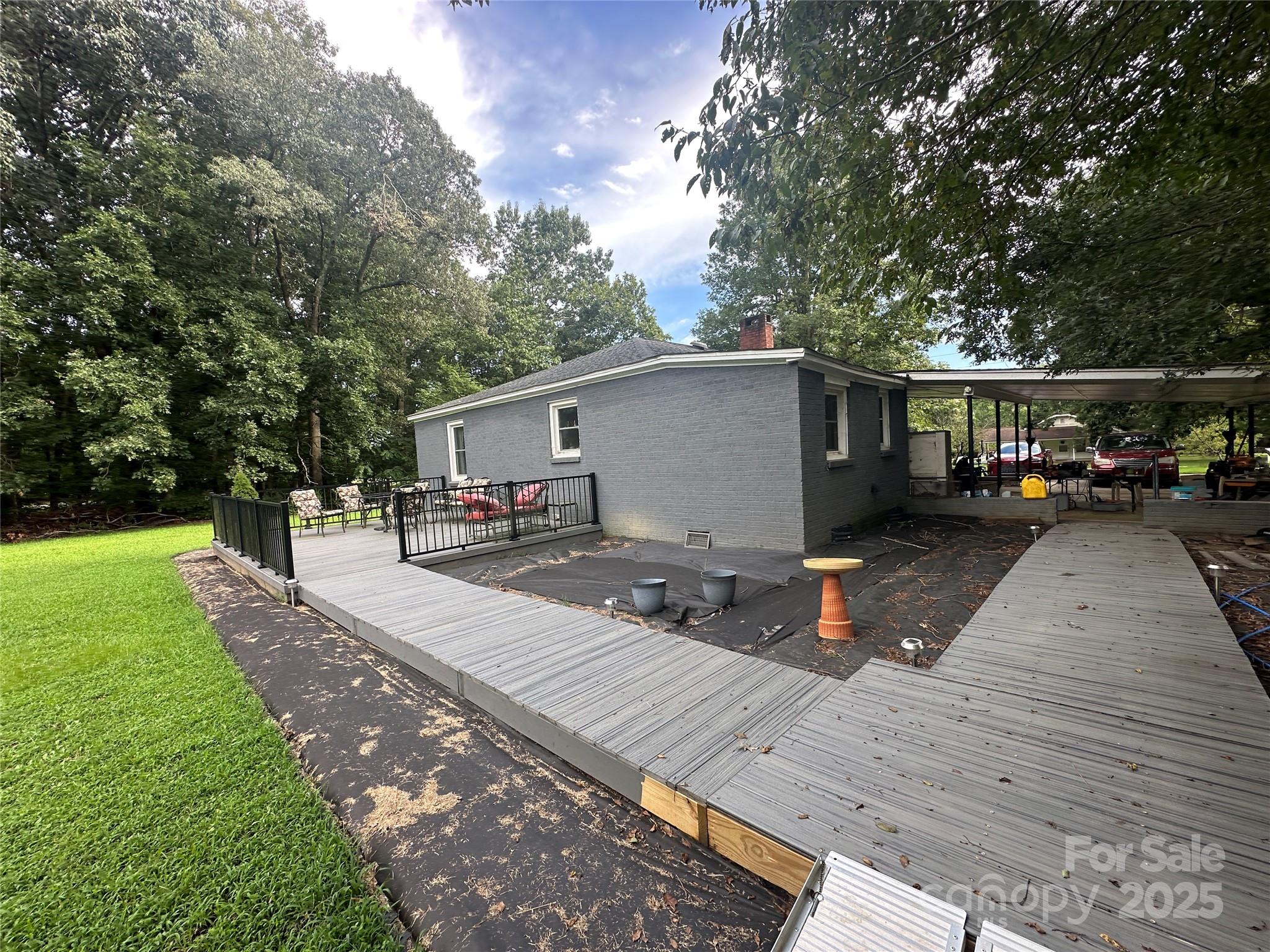 4959 King Wilkinson Road