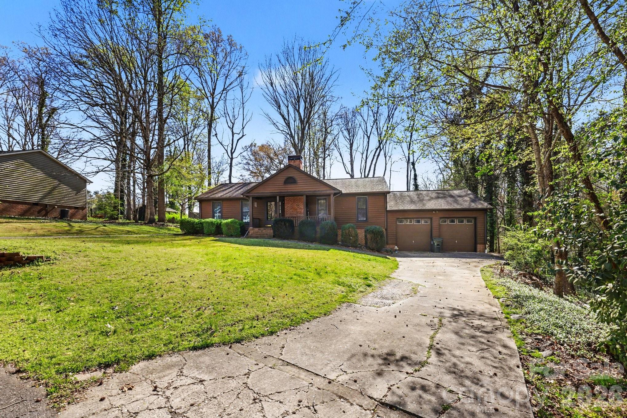 109 Old Bridge Court