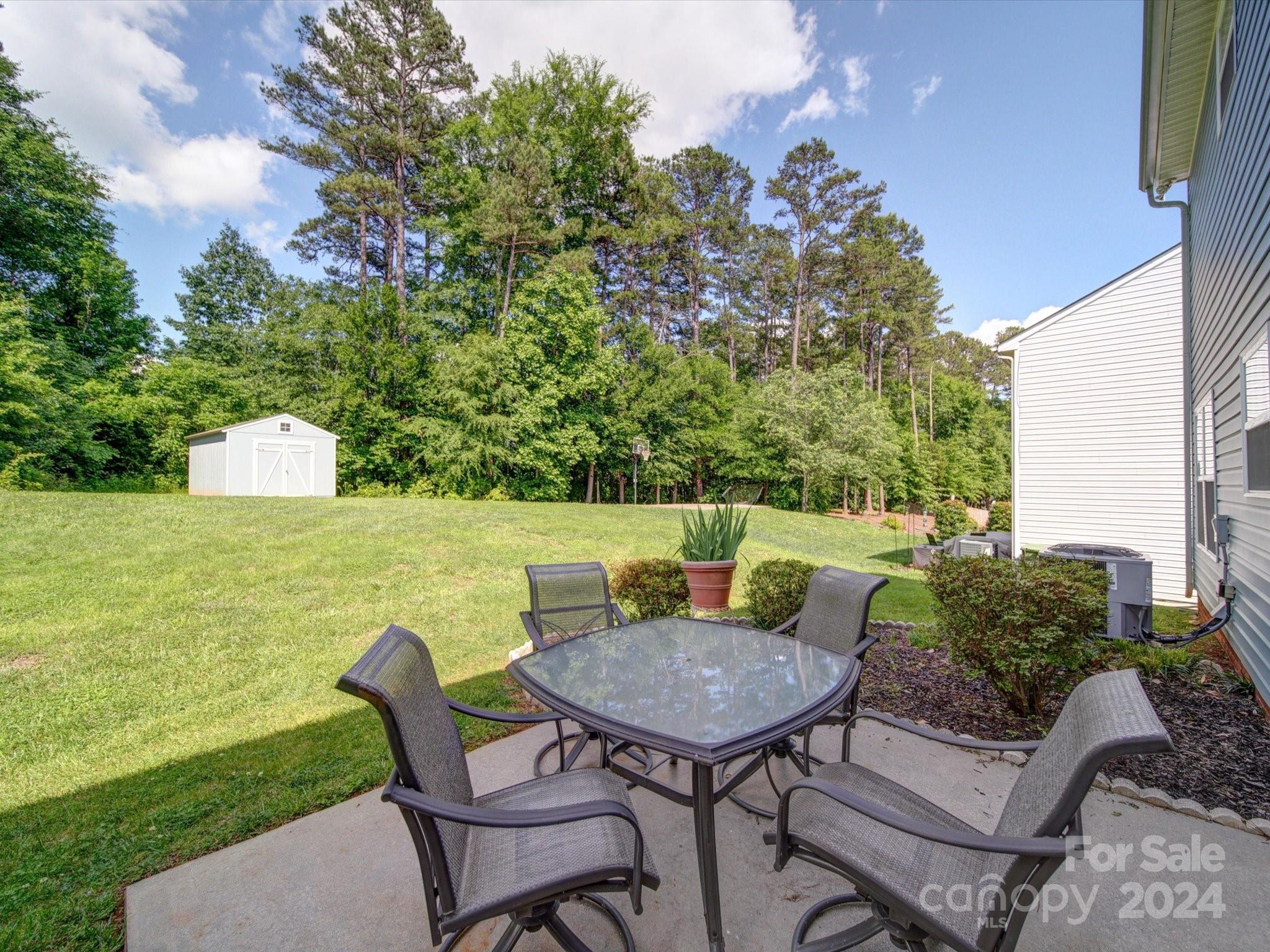 Dutchmans Meadow - Residential