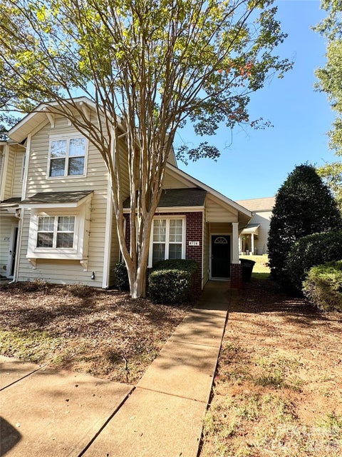Photo of 4714 Chapel Crossing Court, Charlotte, NC 28269 (MLS # 4437067)