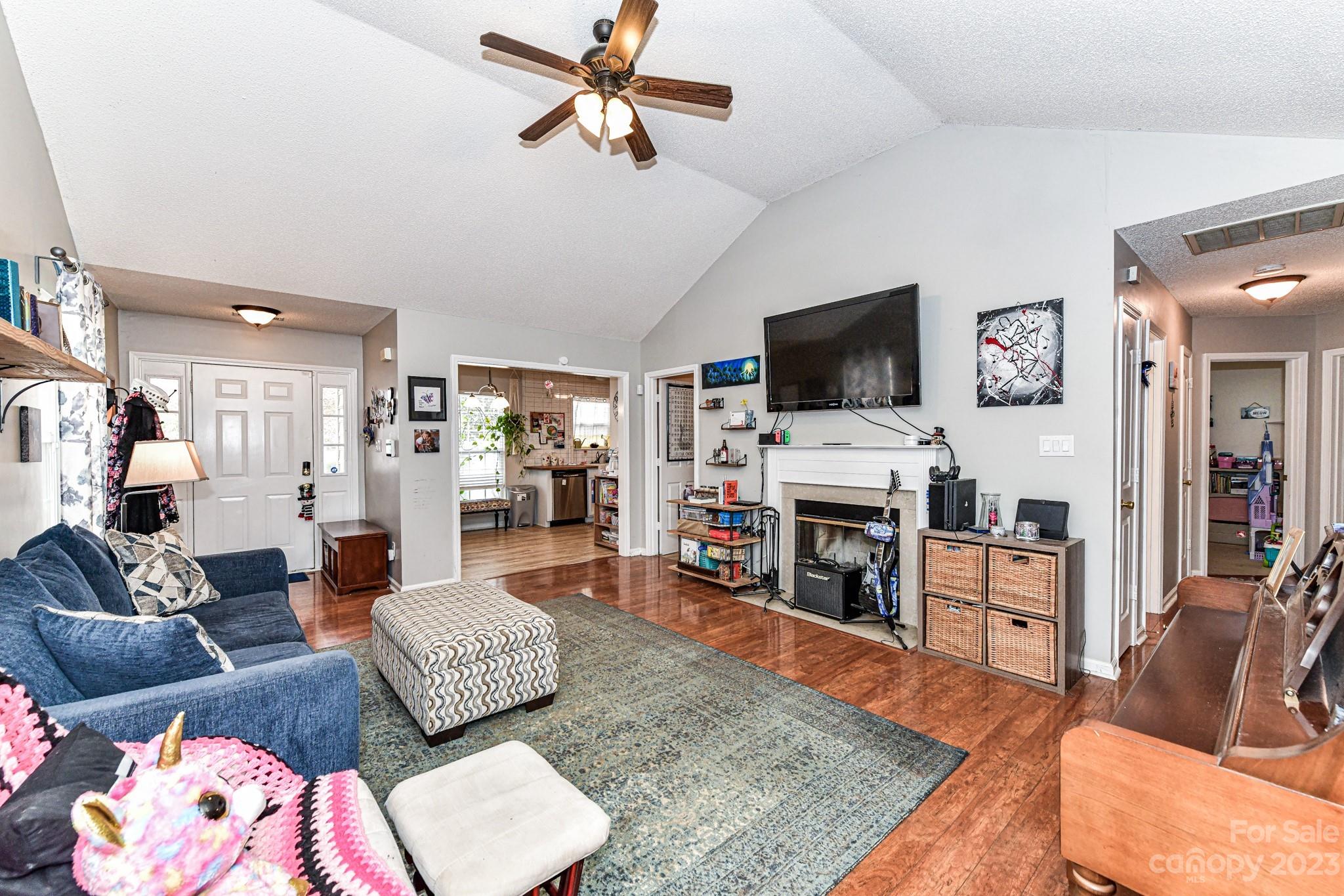 Brownestone - Residential