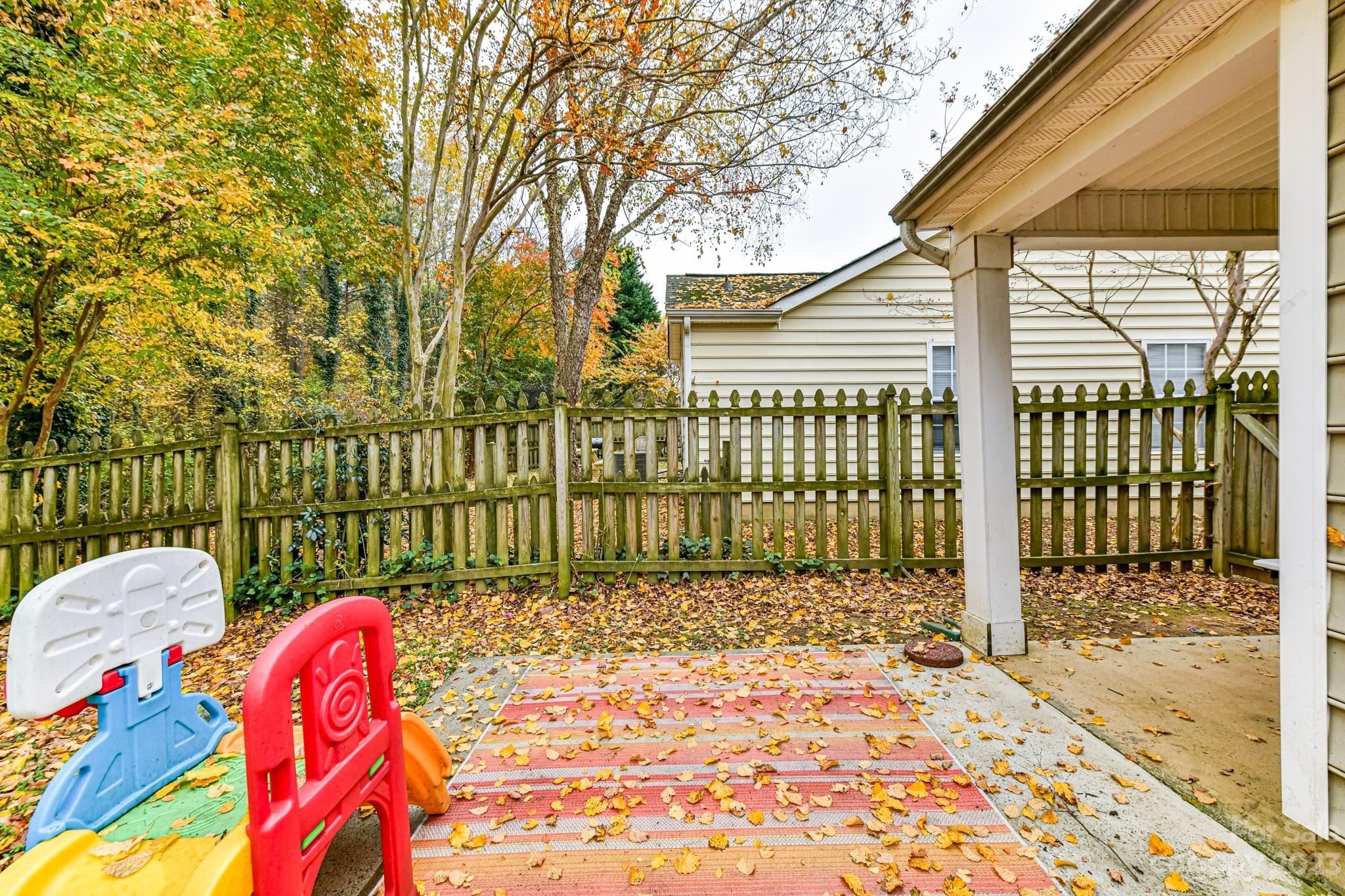 Brownestone - Residential