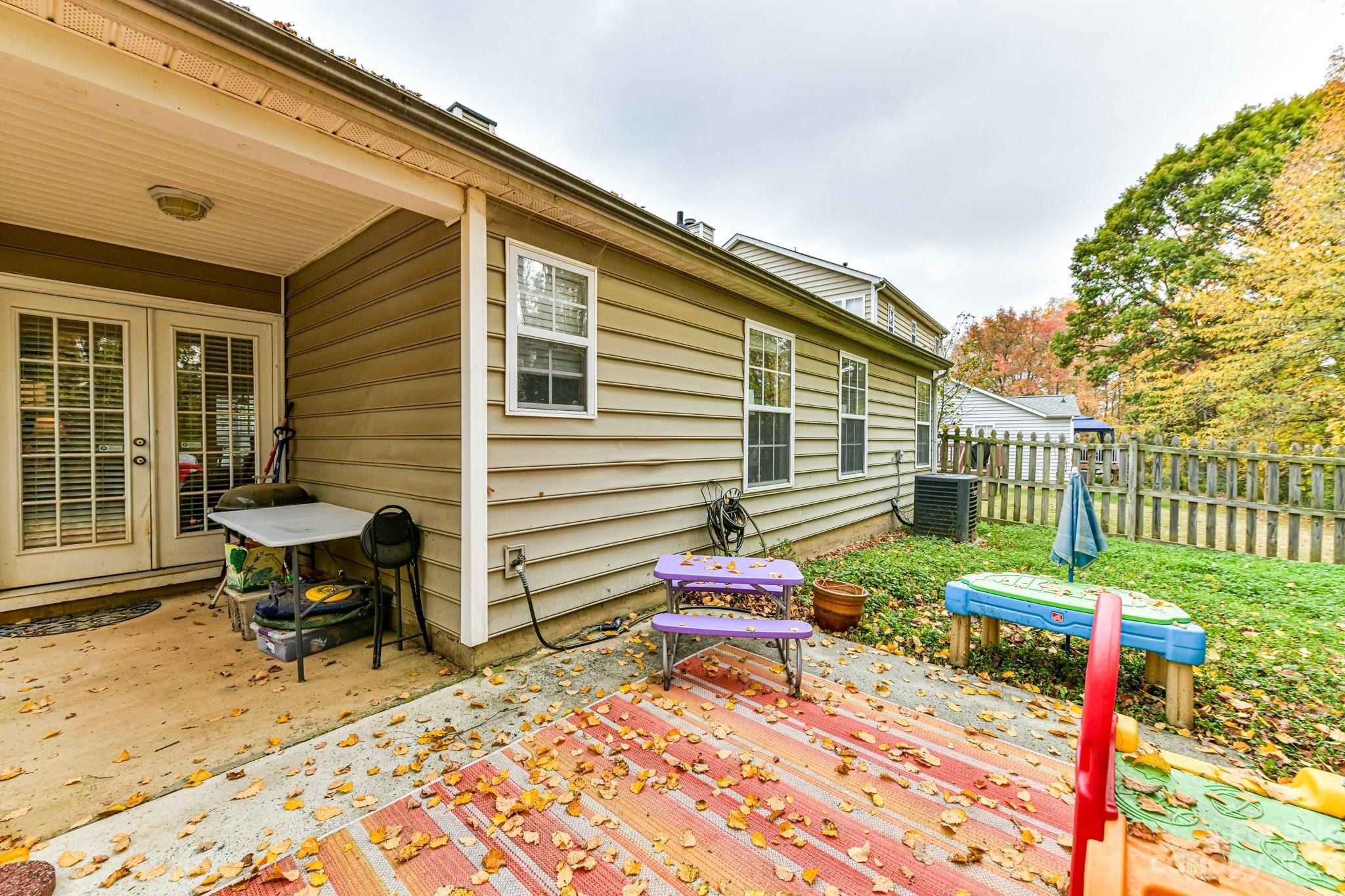 Brownestone - Residential