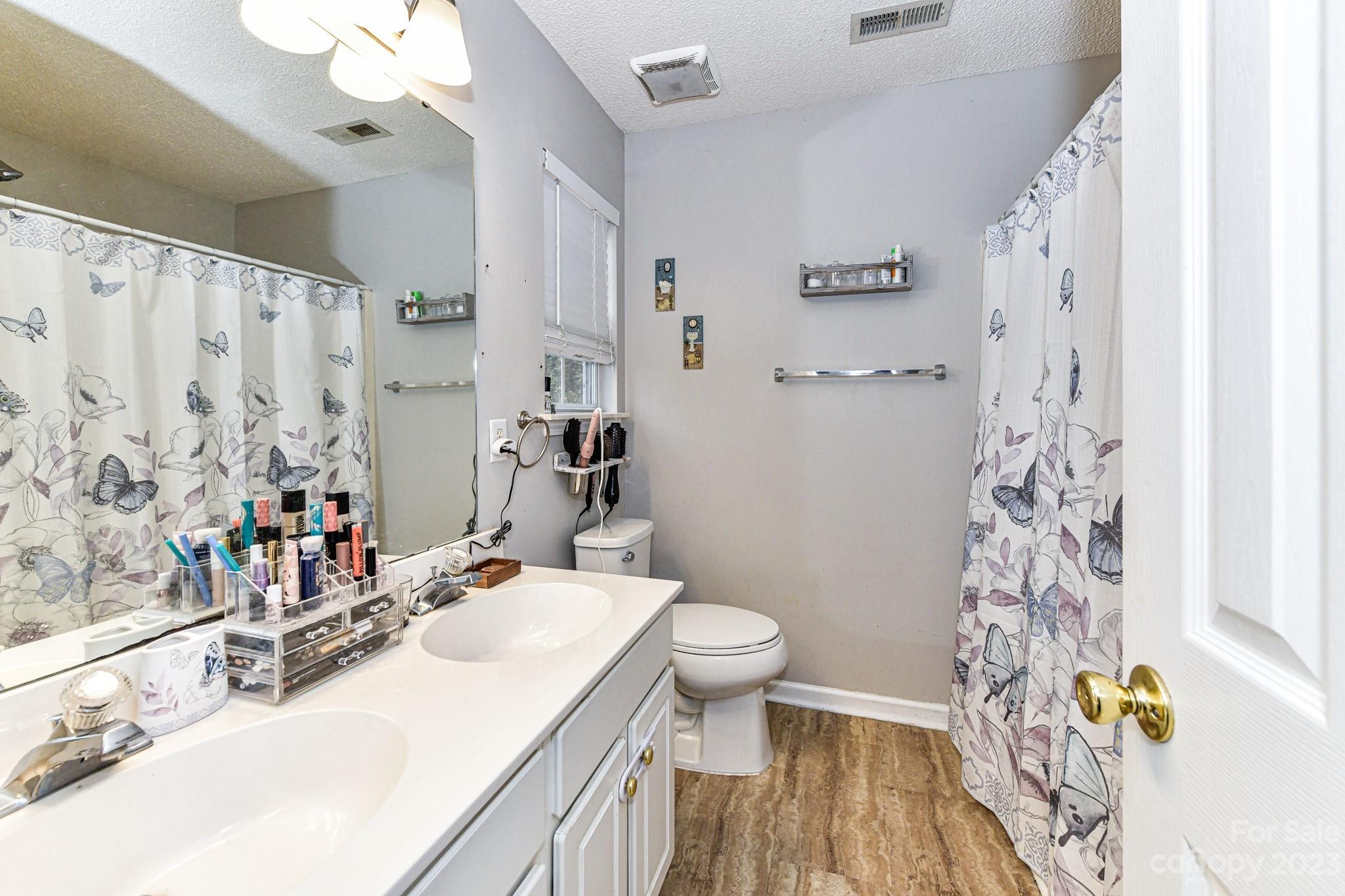 Brownestone - Residential