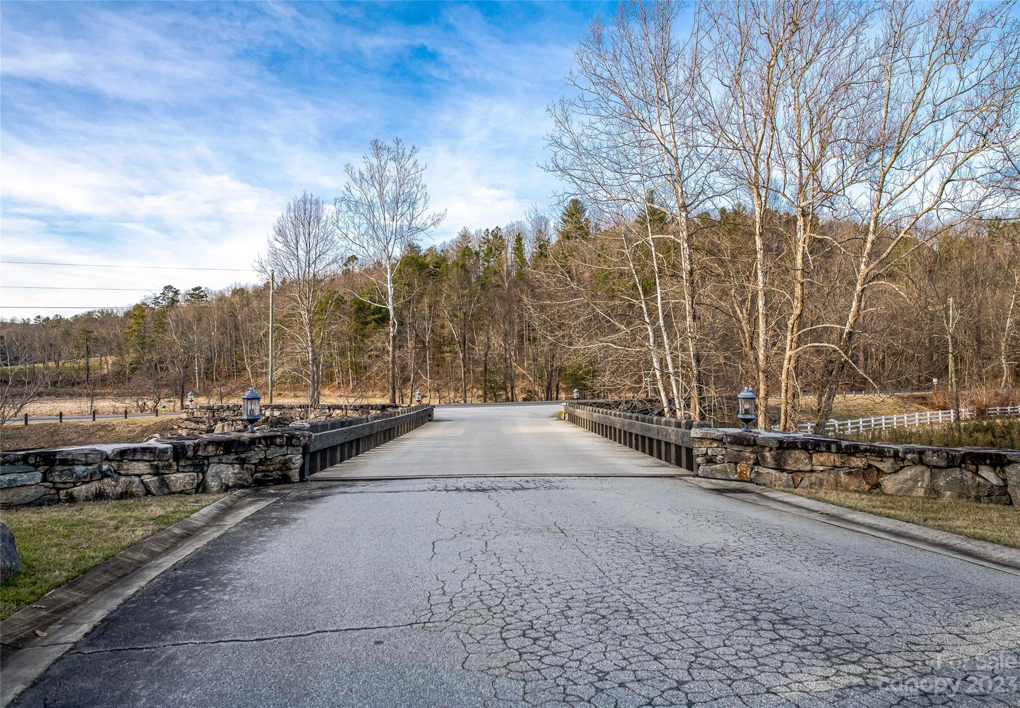 Waterford Lakes - Land