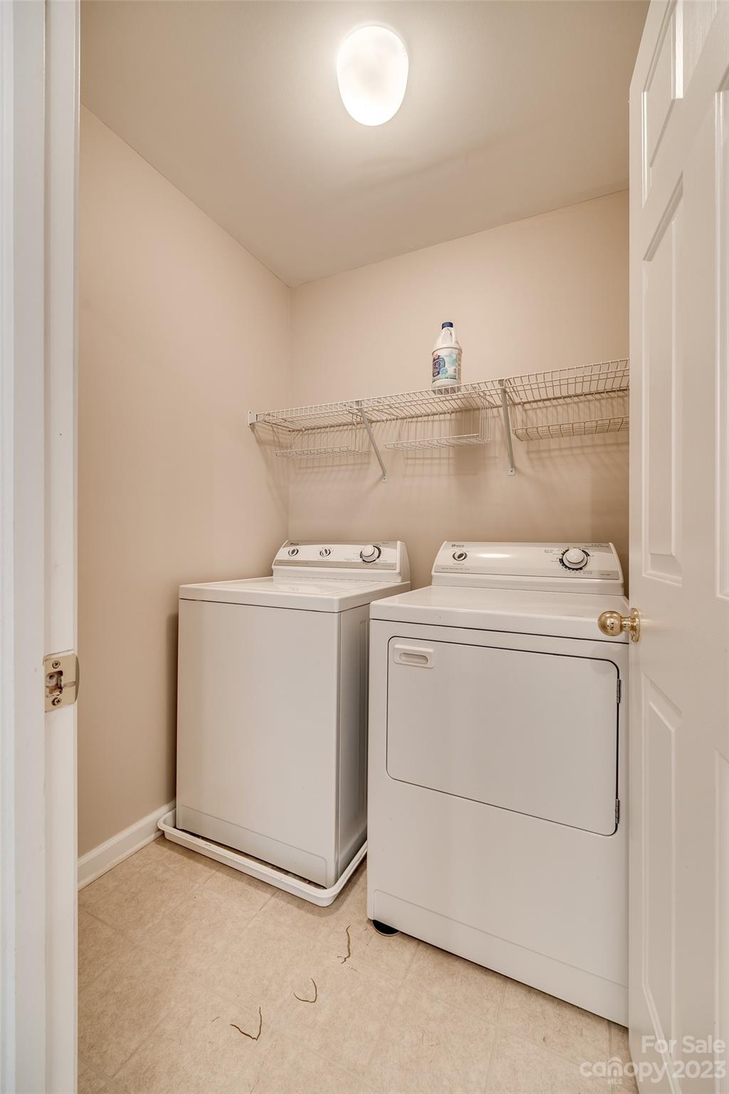 Sunset Point - Residential