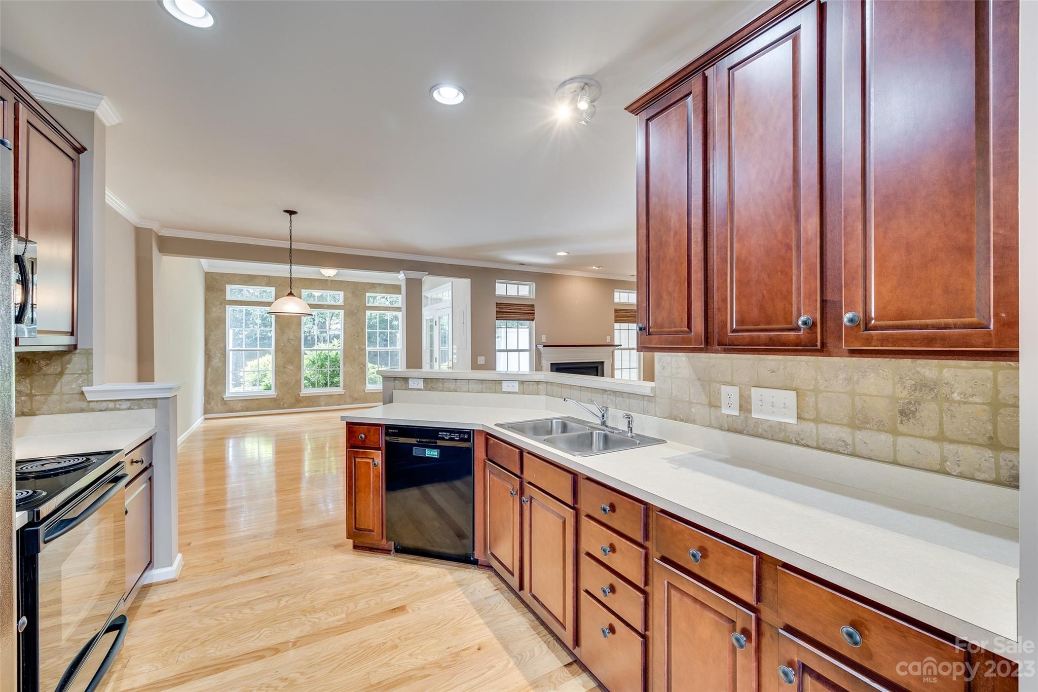 Sunset Point - Residential